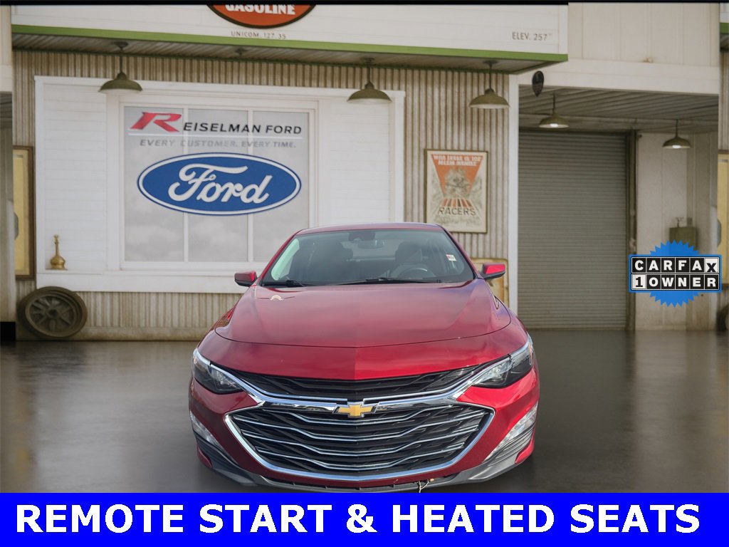 Used 2024 Chevrolet Malibu LT image 3