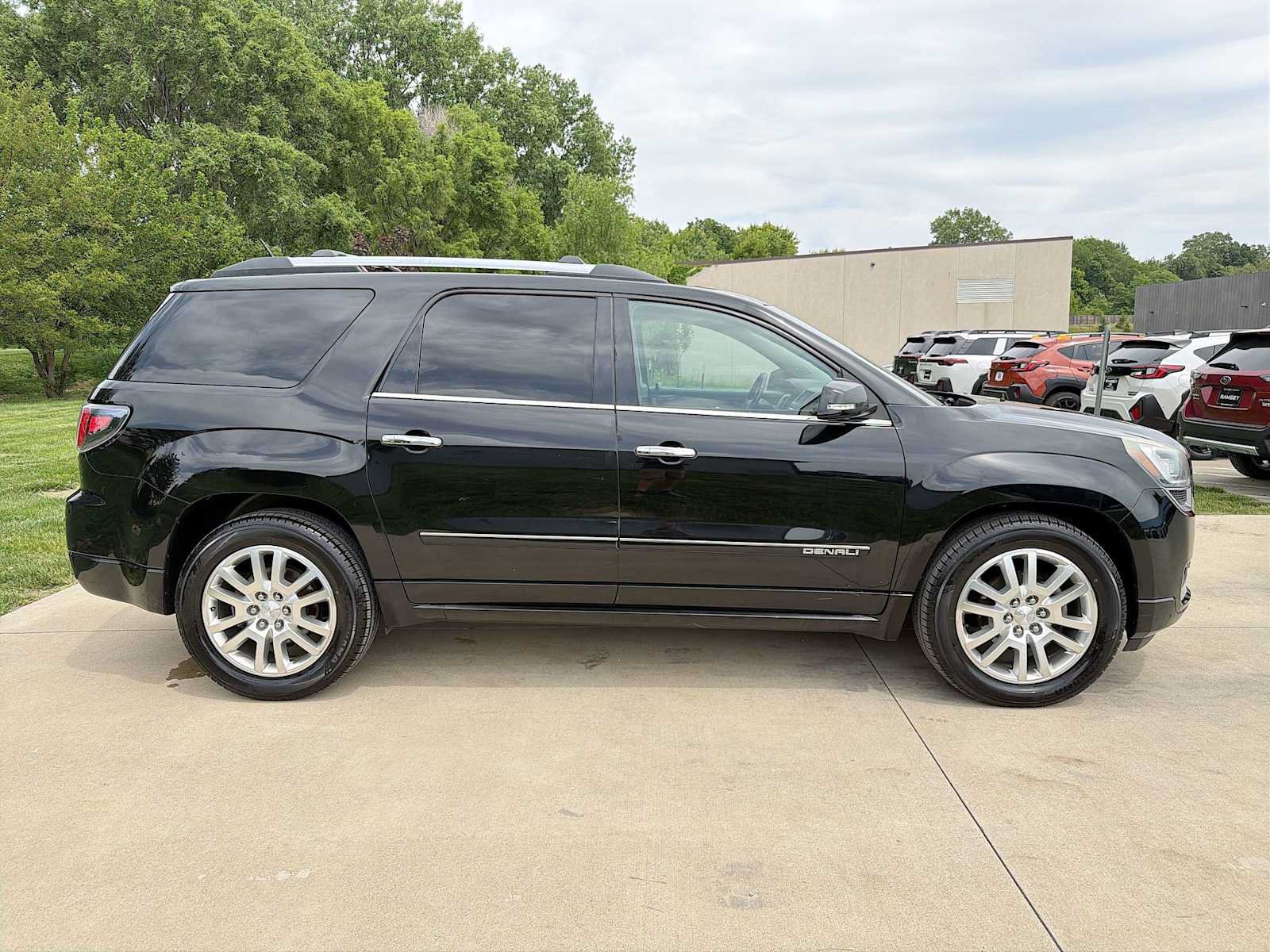 Used 2016 GMC Acadia Denali AWD/4WD image 7