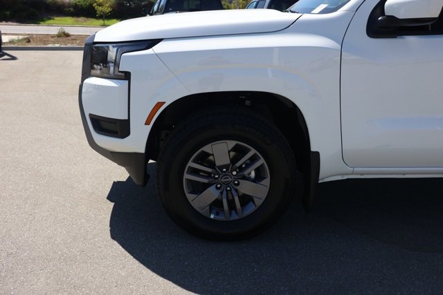 New 2025 Nissan Frontier SV image 11