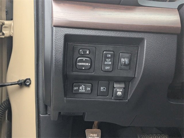 Used 2019 Toyota Tundra Limited image 12
