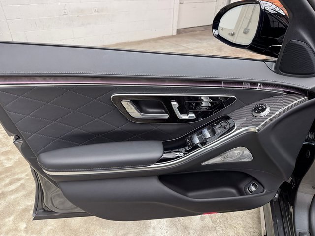 Used 2025 Mercedes-Benz S 580 4MATIC Sedan image 10