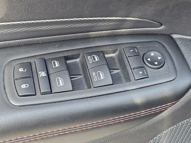 Used 2025 Dodge Durango GT RWD image 34