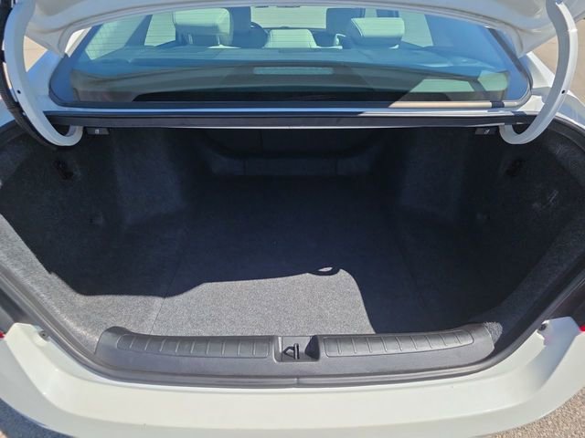Used 2018 Honda Accord Touring image 31