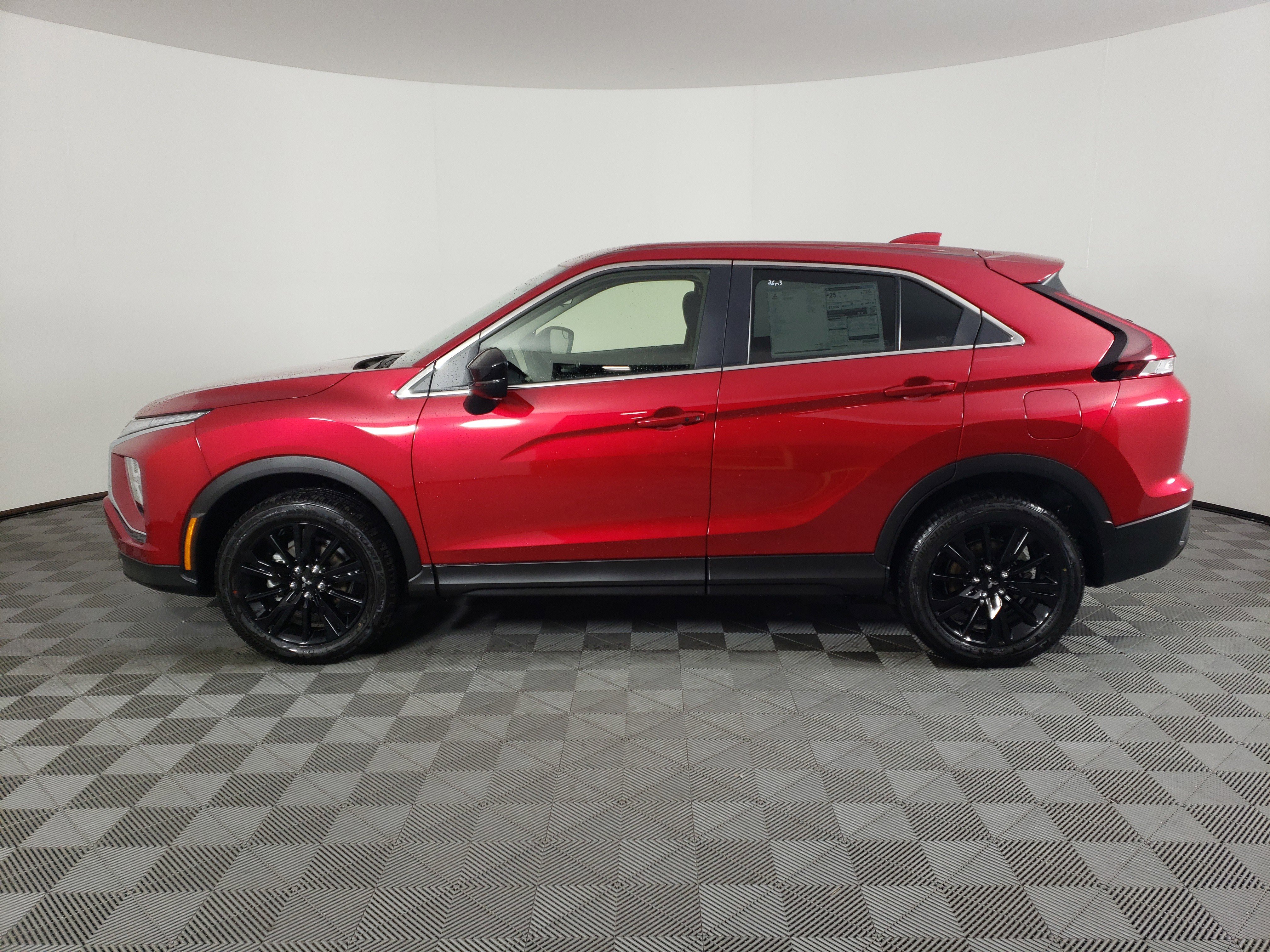 New 2026 Mitsubishi Eclipse Cross LE image 5