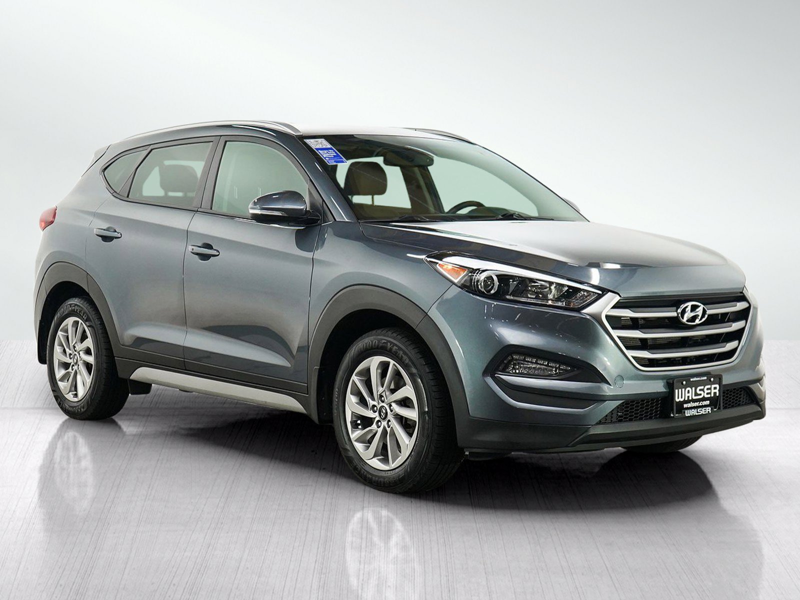 Used 2017 Hyundai Tucson SE Plus AWD/4WD image 7