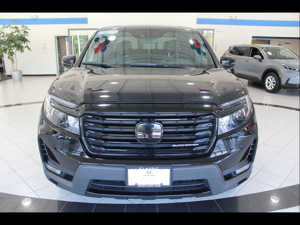Used 2023 Honda Ridgeline Black Edition image 2