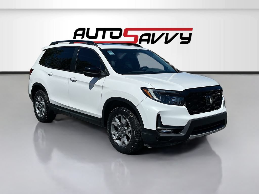 Used 2023 Honda Passport TrailSport image 1