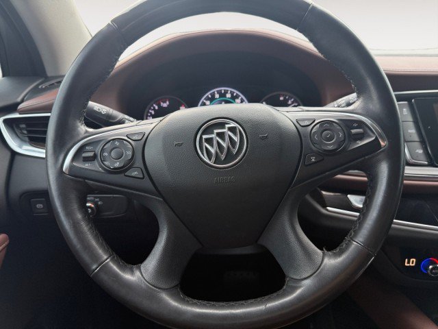 Used 2018 Buick Enclave Avenir w/ Avenir Technology Package AWD/4WD image 10