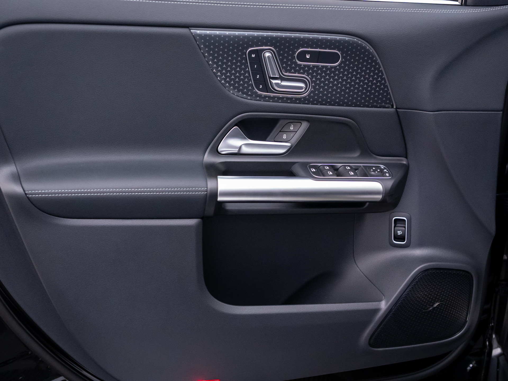 New 2026 Mercedes-Benz GLA 250 4MATIC image 14