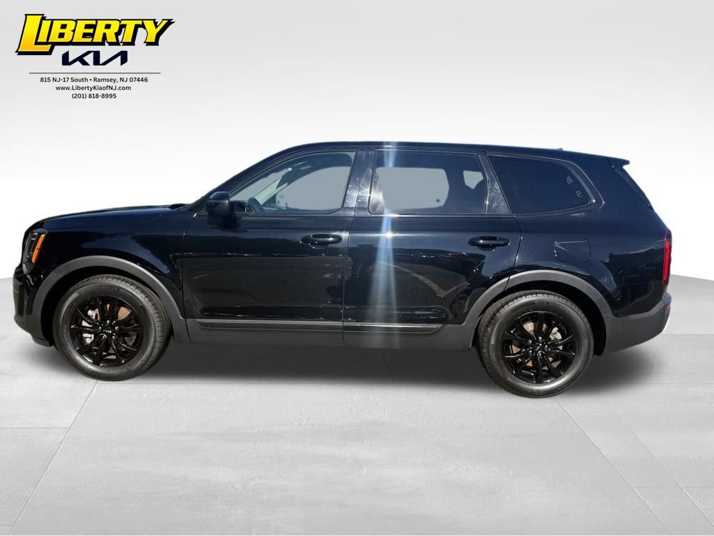 Used 2022 Kia Telluride LX AWD/4WD image 4