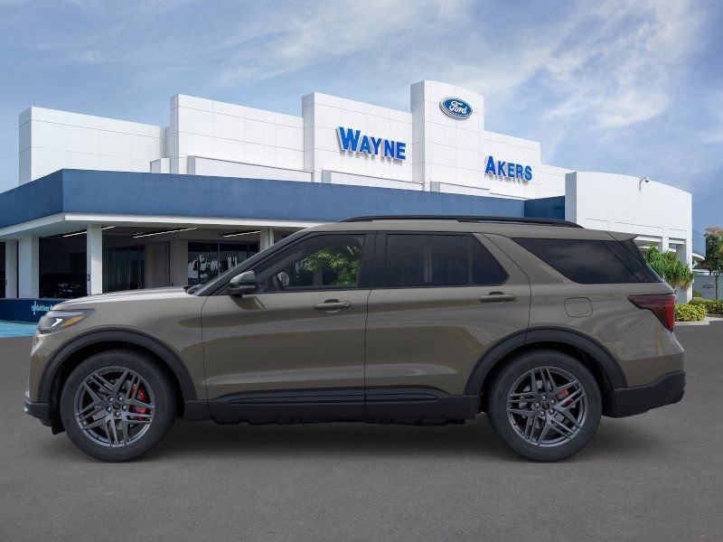 New 2026 Ford Explorer ST image 3