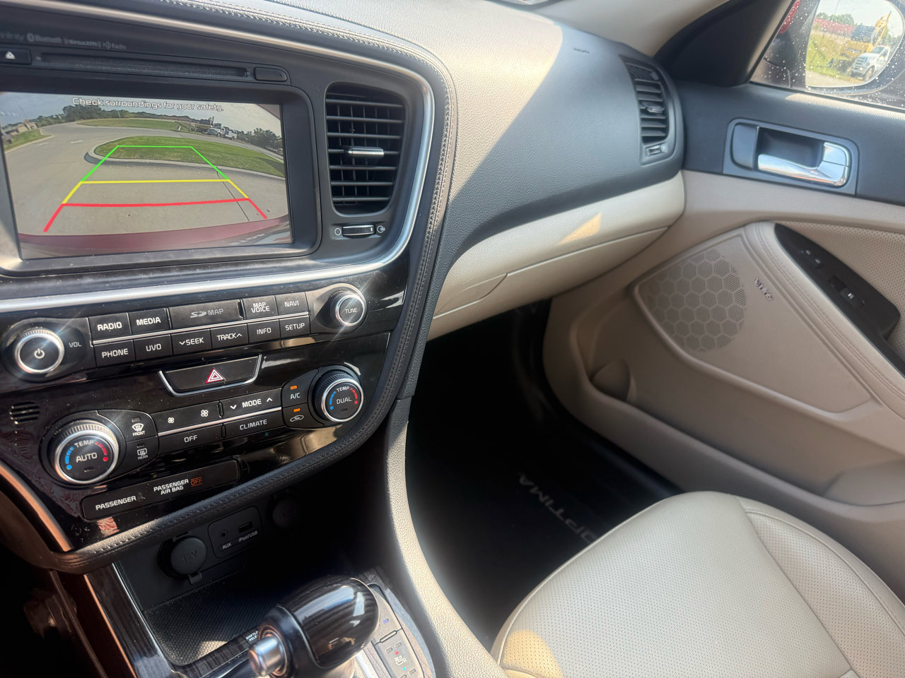 Used 2015 Kia Optima EX w/ EX Premium Package image 20