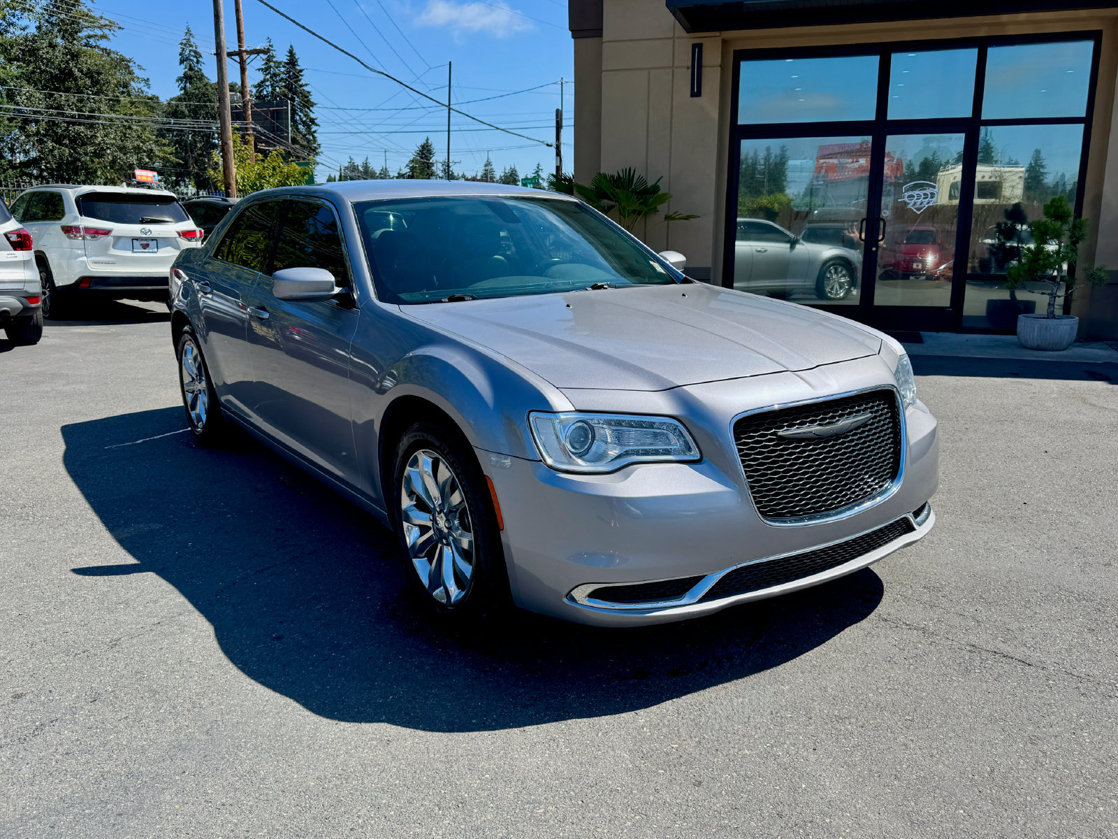 Used 2017 Chrysler 300 Limited