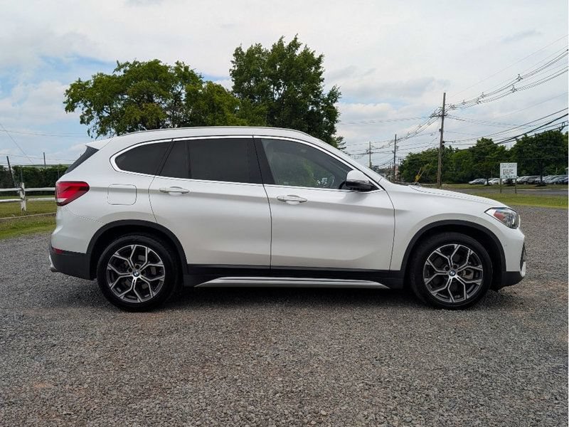 Used 2021 BMW X1 xDrive28i w/ Convenience Package AWD/4WD image 4