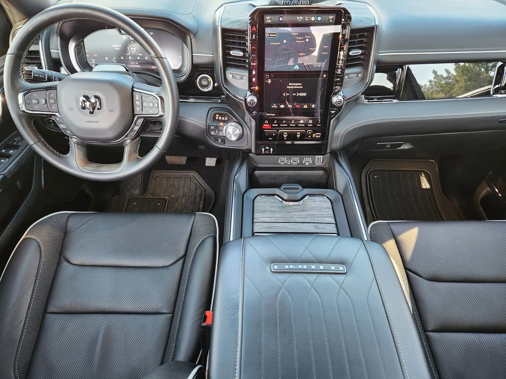 Used 2025 RAM 1500 Limited AWD/4WD image 10