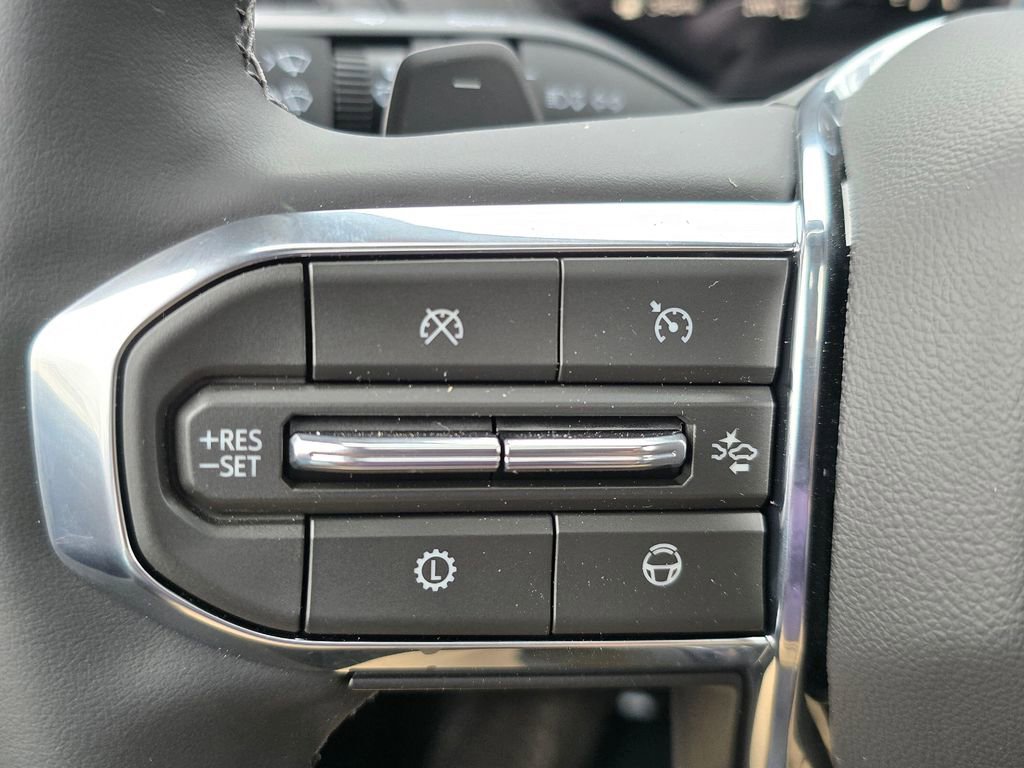 New 2026 GMC Yukon XL Denali w/ Denali Reserve Package image 34