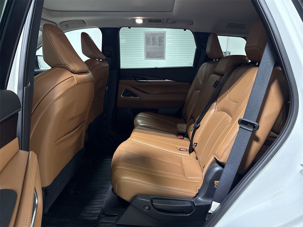 Used 2023 INFINITI QX60 Sensory w/ Vision Package image 24
