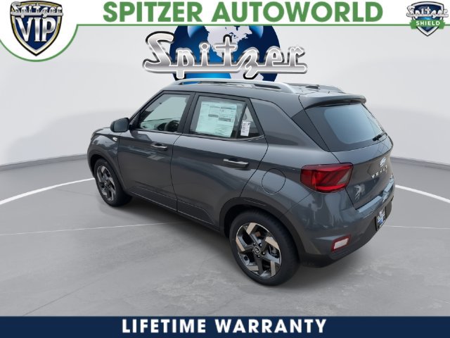 New 2026 Hyundai Venue SEL FWD image 11