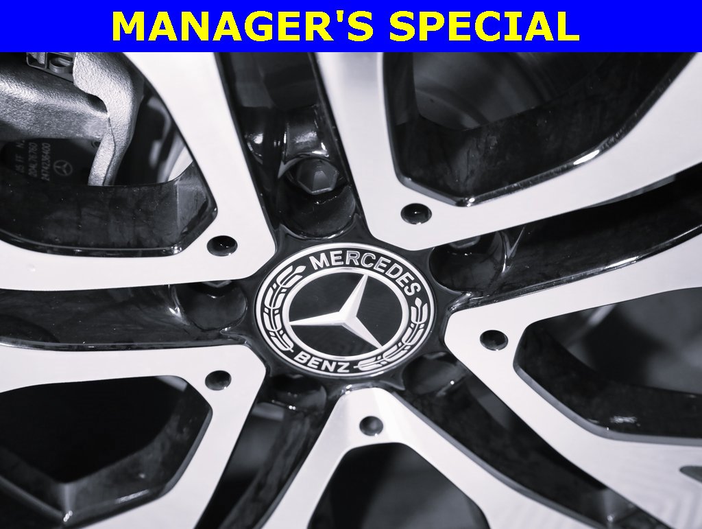 Used 2025 Mercedes-Benz GLA 250 4MATIC image 8