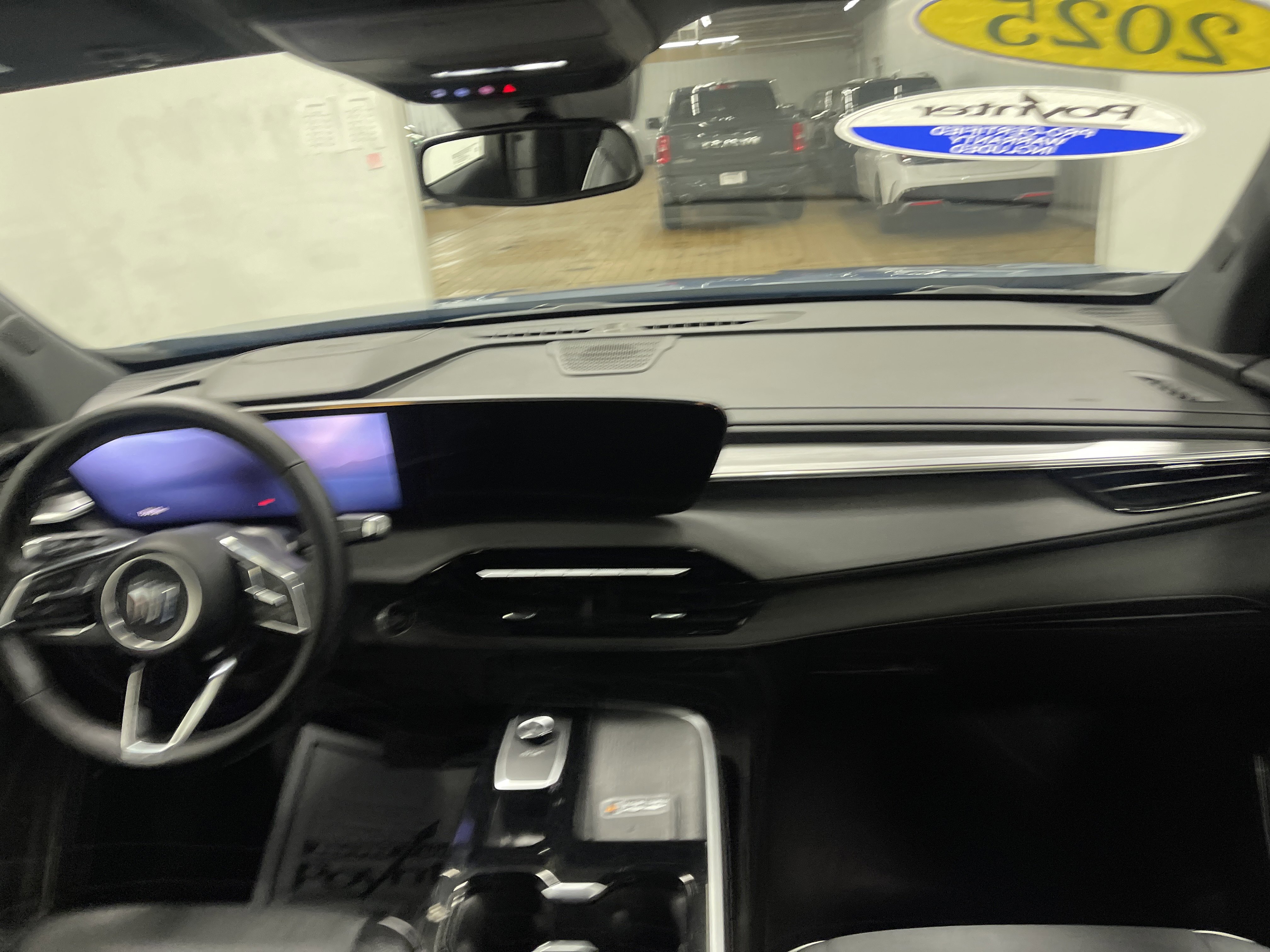 Used 2025 Buick Enclave Preferred image 23