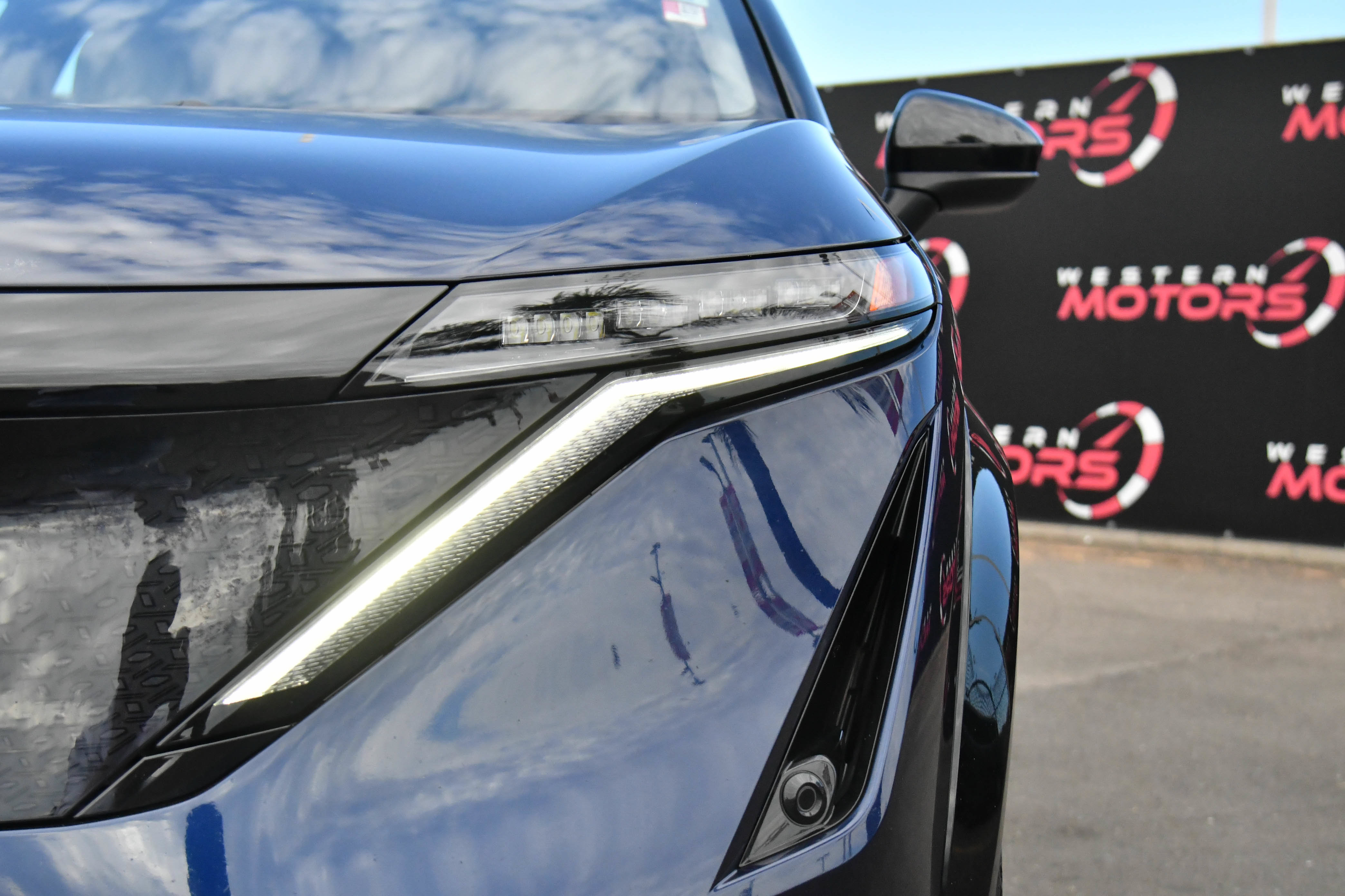 Used 2023 Nissan Ariya FWD image 11