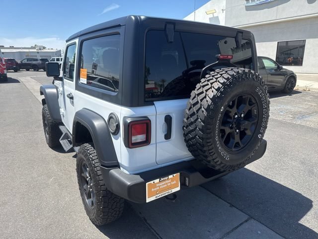 Certified 2022 Jeep Wrangler Sport AWD/4WD image 3