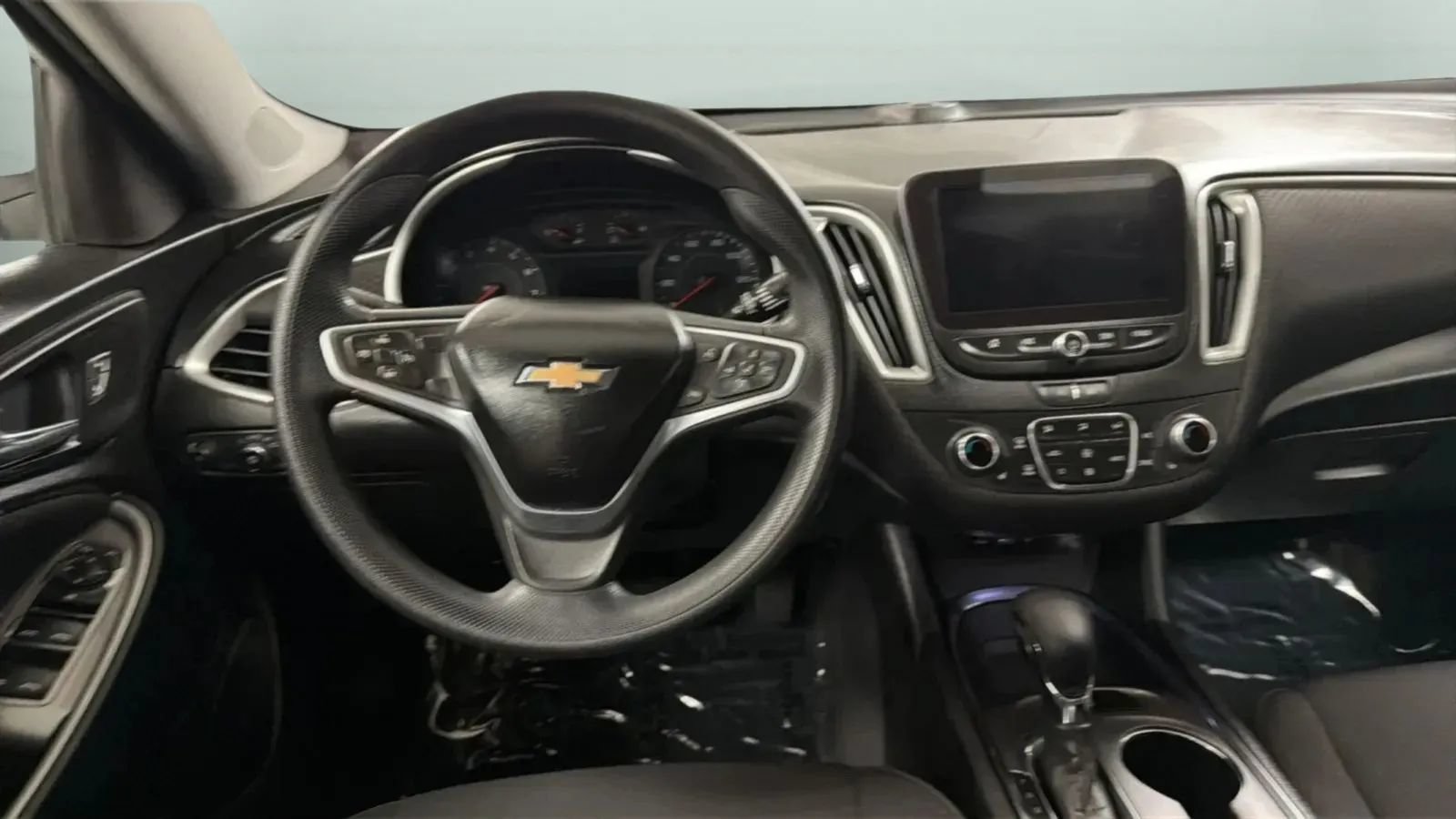 Used 2022 Chevrolet Malibu LT FWD image 14
