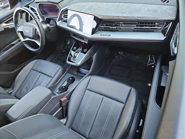 Used 2023 Audi Q4 e-tron Prestige AWD/4WD image 22