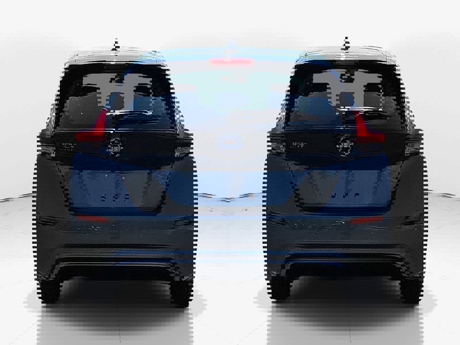 Used 2023 Nissan Leaf S FWD image 4