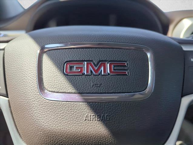 Used 2021 GMC Acadia SLT w/ Technology Package AWD/4WD image 22