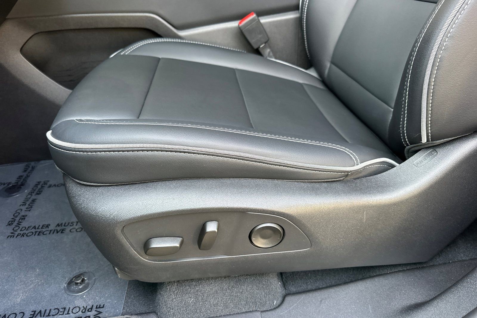 Used 2026 Chevrolet Silverado EV LT image 13