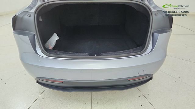 Used 2025 Tesla Model 3 RWD image 14