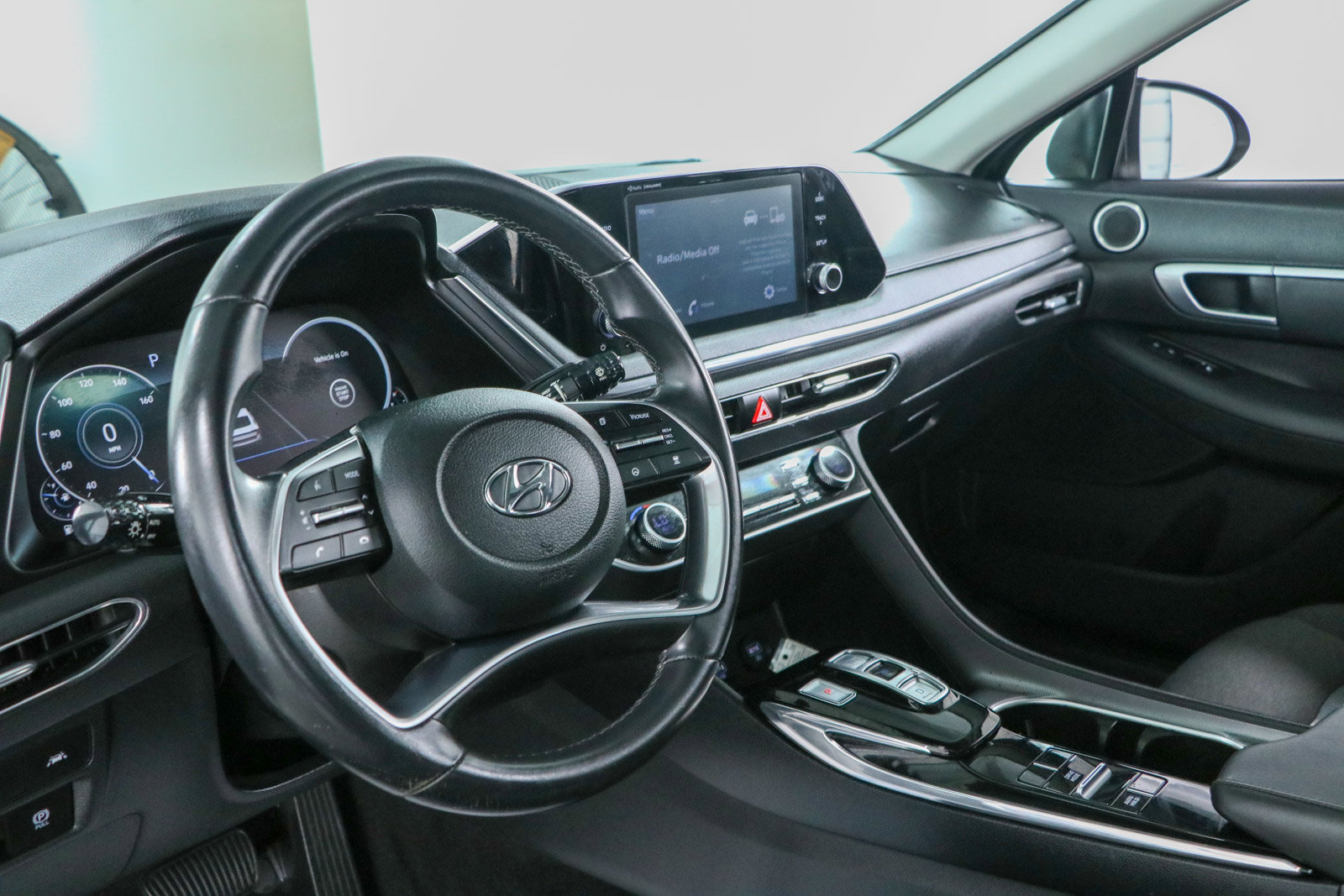 Used 2020 Hyundai Sonata SEL w/ Convenience + Sunroof Package FWD image 23