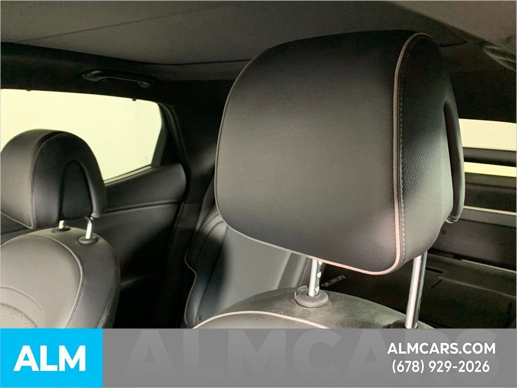 Used 2023 Genesis GV60 Advanced image 21