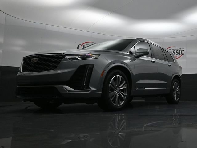 Used 2025 Cadillac XT6 Premium Luxury image 27