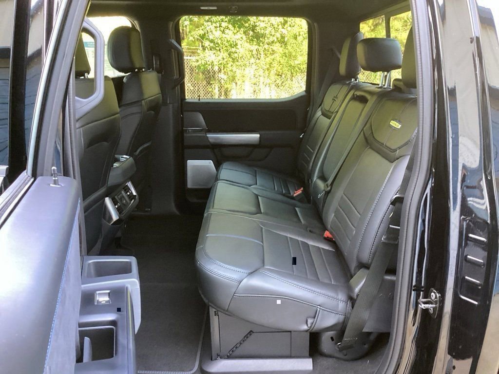 New 2026 Ford F250 Platinum w/ FX4 Off-Road Package image 39