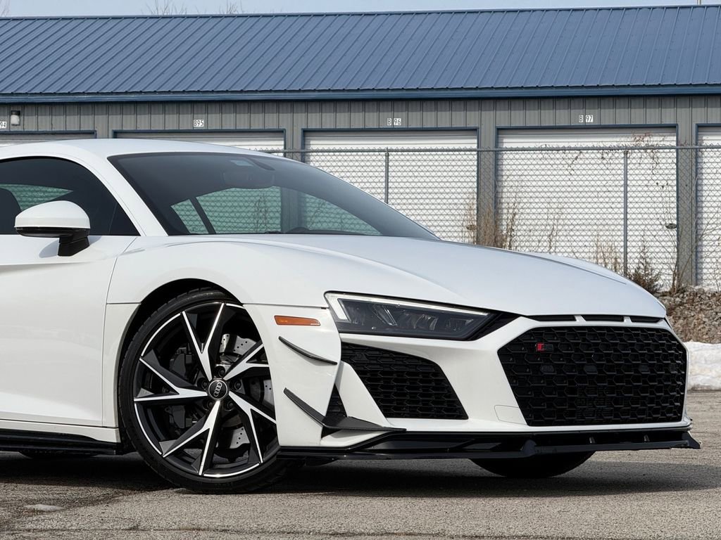 Used 2021 Audi R8 V10 image 21