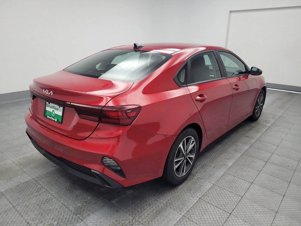 Used 2023 Kia Forte LXS image 9