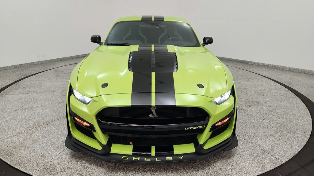 Used 2020 Ford Mustang Shelby GT500 w/ Carbon Fiber Track Pack RWD image 9