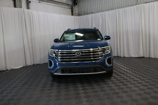 New 2026 Volkswagen Atlas SE FWD image 28