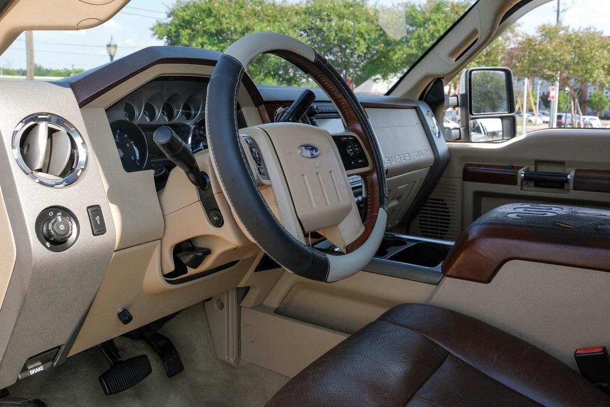 Used 2012 Ford F250 King Ranch w/ FX4 Off Road Pkg image 3