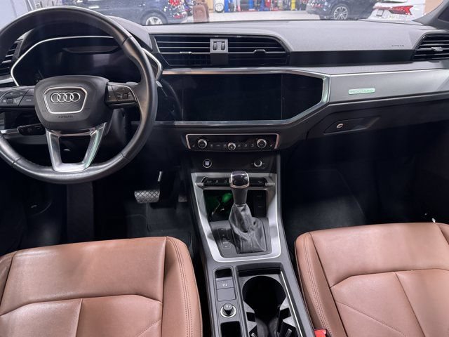 Used 2022 Audi Q3 2.0T Premium Plus AWD/4WD image 18