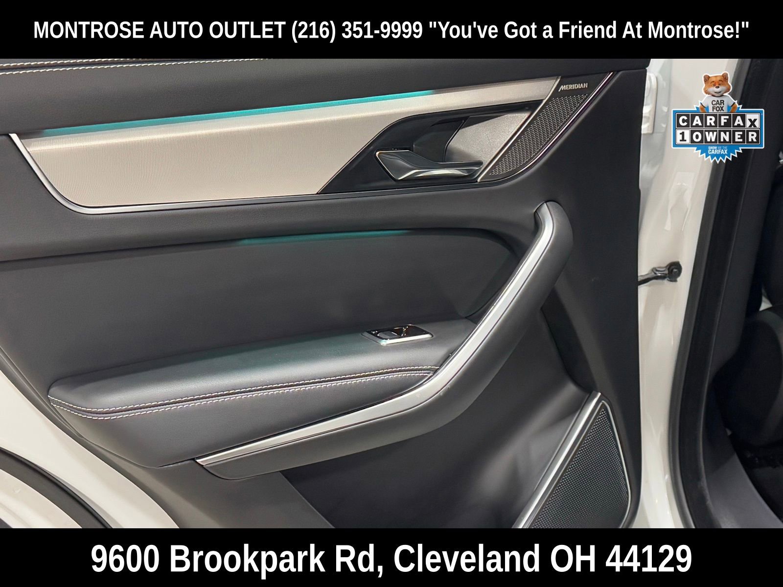 Used 2025 Jaguar F-PACE R-Dynamic S image 34