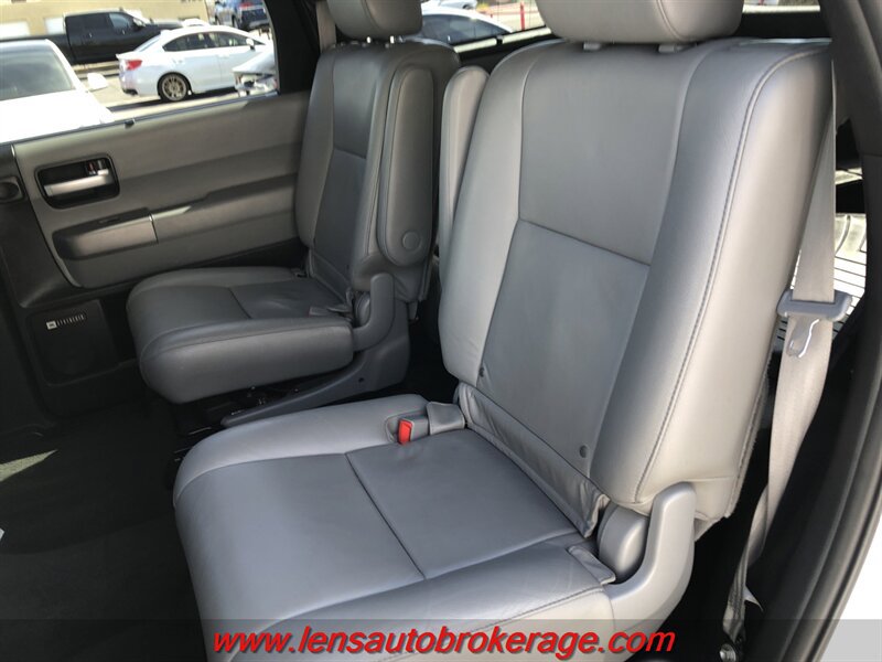 Used 2017 Toyota Sequoia Limited w/ Safety & Convenience Package RWD image 18