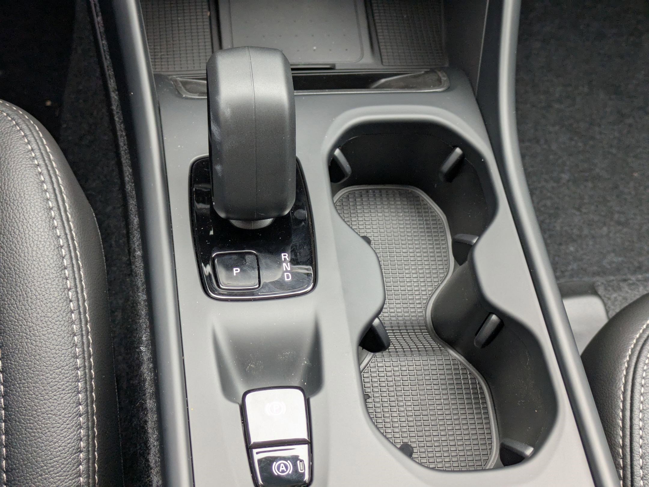 New 2026 Volvo XC40 B5 Core w/ Climate Package image 14