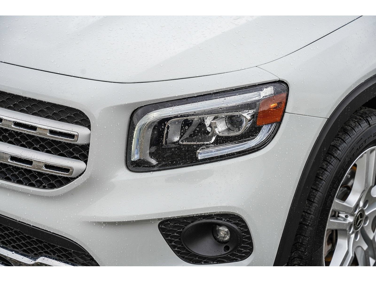 Used 2021 Mercedes-Benz GLB 250 4MATIC image 8