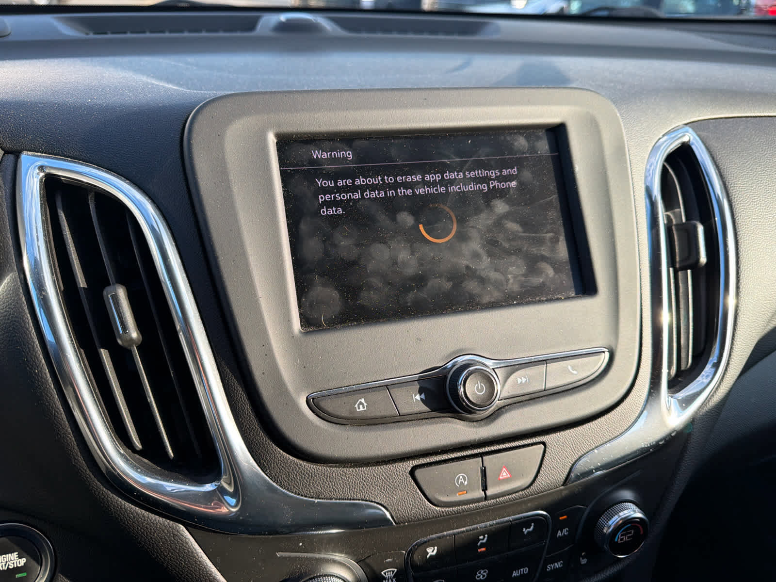 Certified 2022 Chevrolet Equinox LT FWD image 9