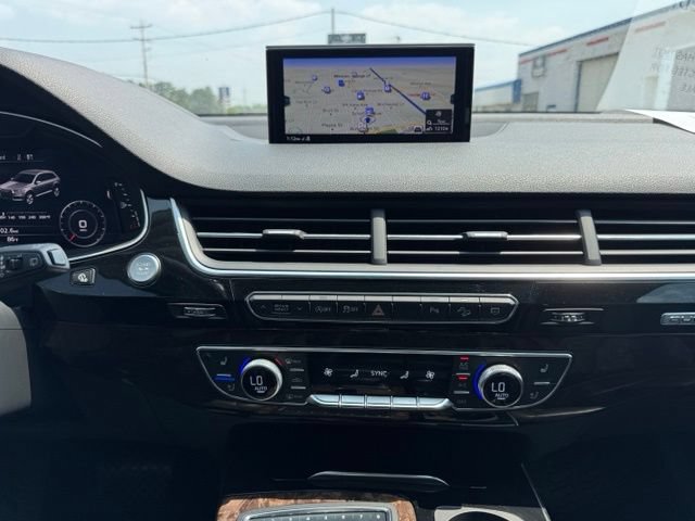 Used 2018 Audi Q7 3.0T Prestige AWD/4WD image 20