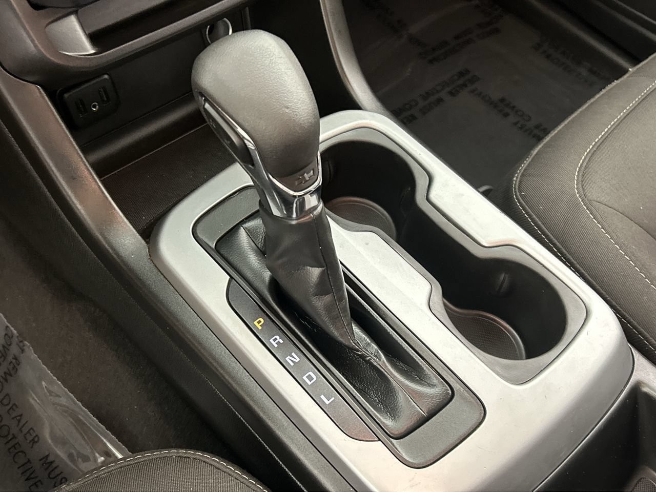 Used 2022 Chevrolet Colorado LT RWD image 16