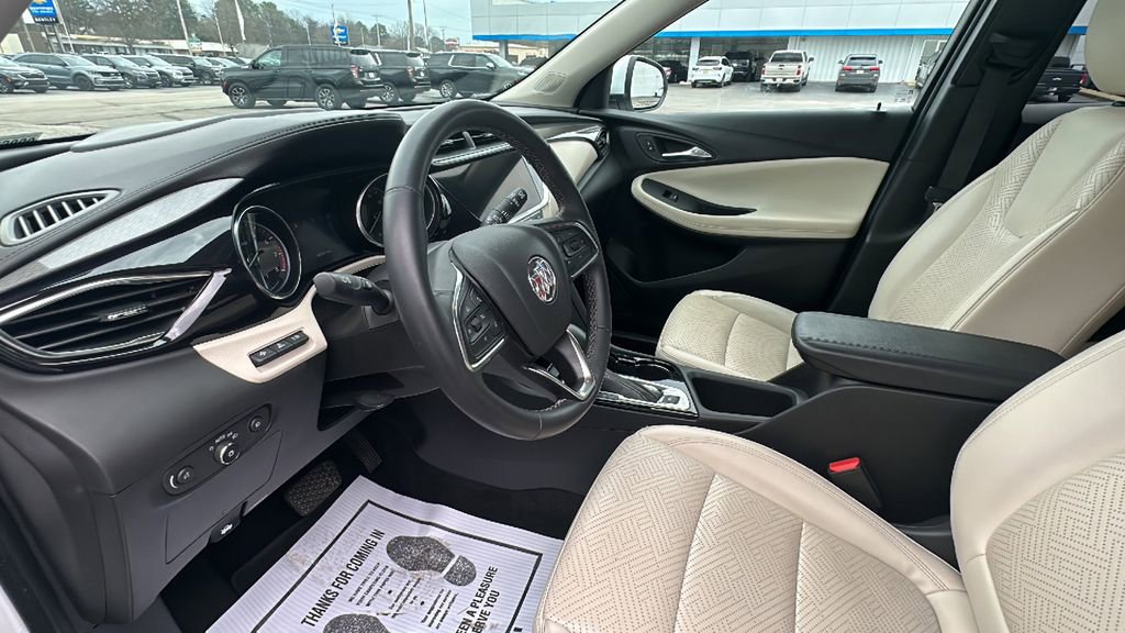Used 2022 Buick Encore GX Essence w/ Advanced Technology Package image 11